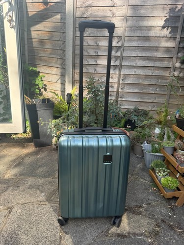 Tripp retro cabin - tripp, suitcase